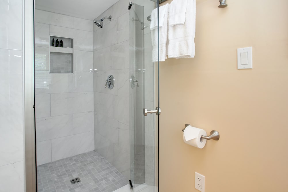 Inn on Main, photo 35