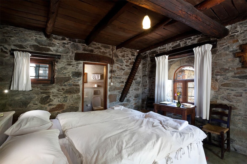 Milia Mountain Retreat view 5