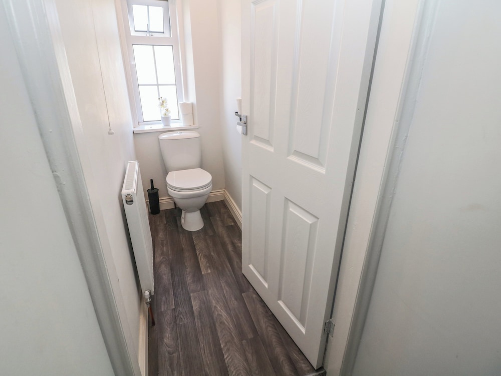 15 South Avenue Mews