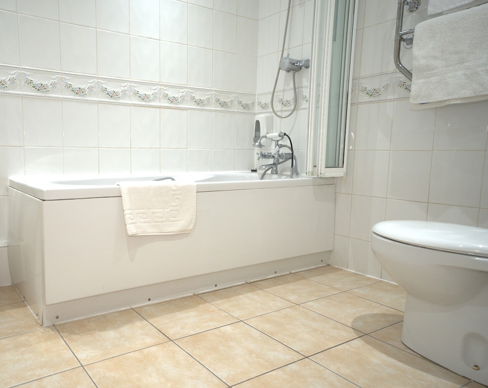 Rotherham Vacations - Consort Hotel - Property Image 15
