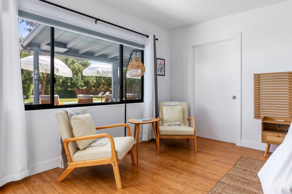 The Yucca Hotel- Entire Boutique Buyout