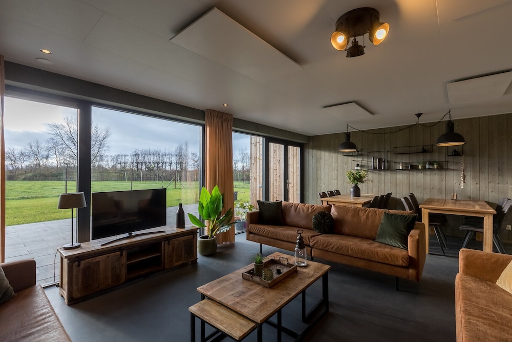 Holiday Home in Schorre Near Beach & Dunes