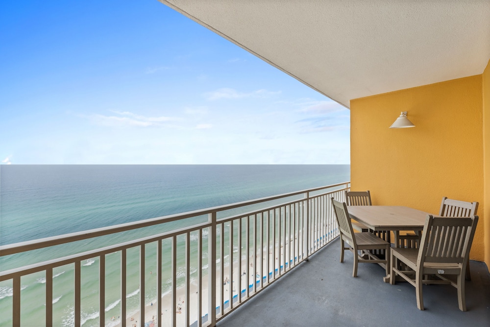 Splash Beach Resort by Panhandle Getaways