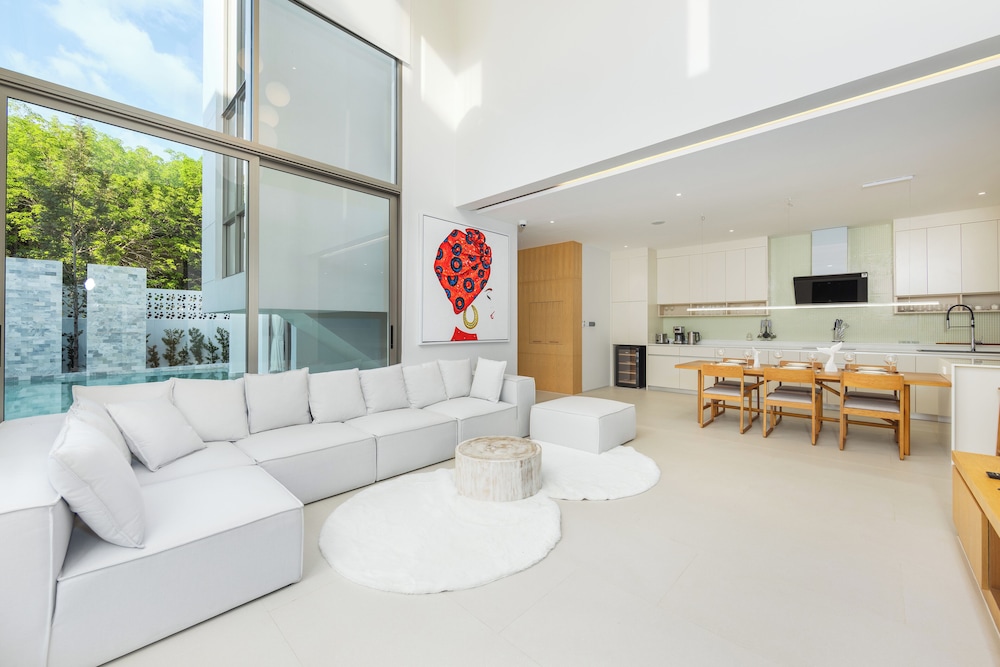 Luxury 3BR Villa Wallaya with Private Pool