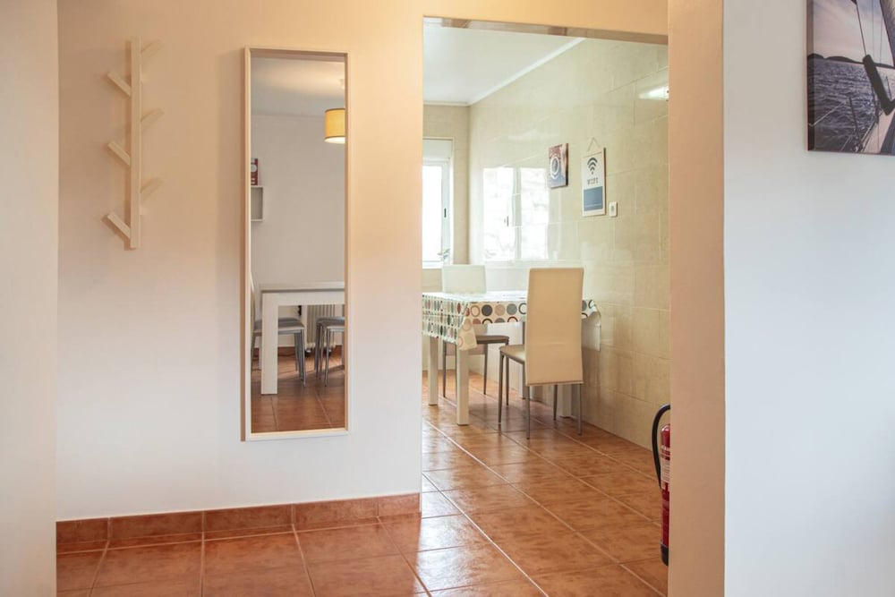 Peaceful and Serene 3 Bedroom Apartment in Lisbon