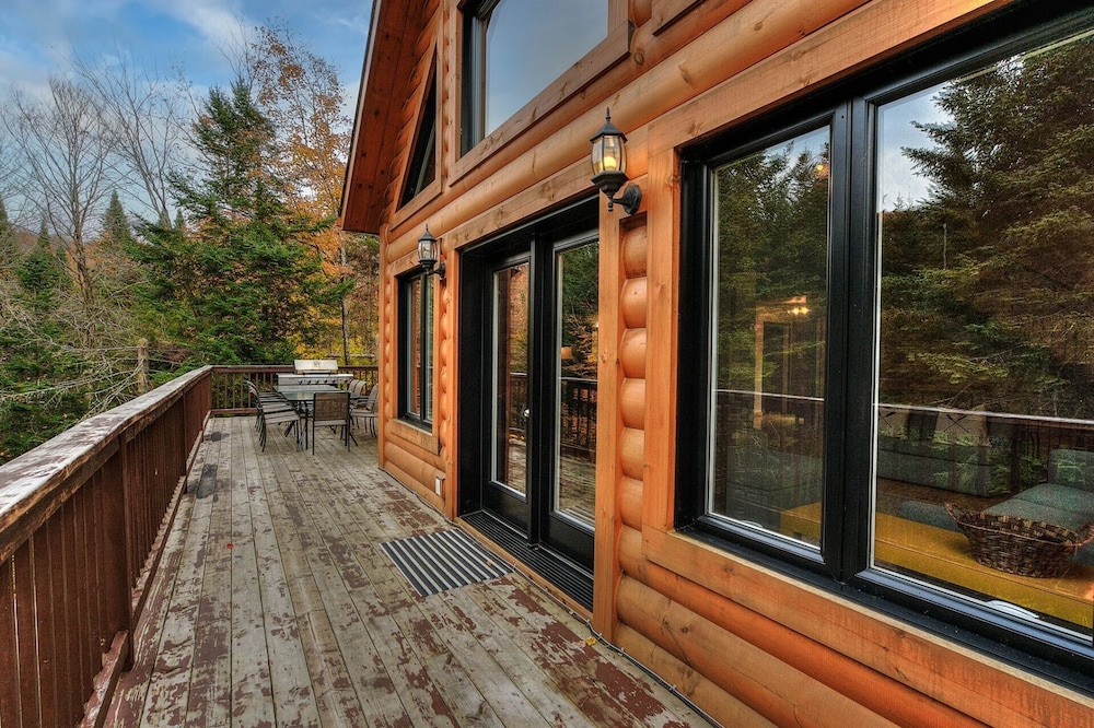 Chalet supérieur Le Mont-calm