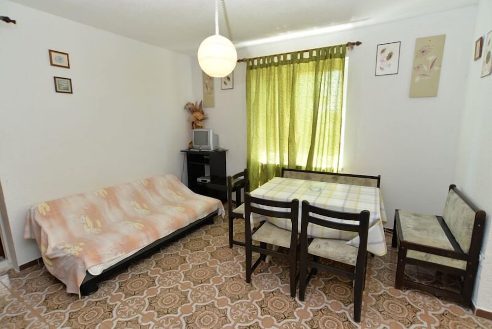 Apartment Gey 671
