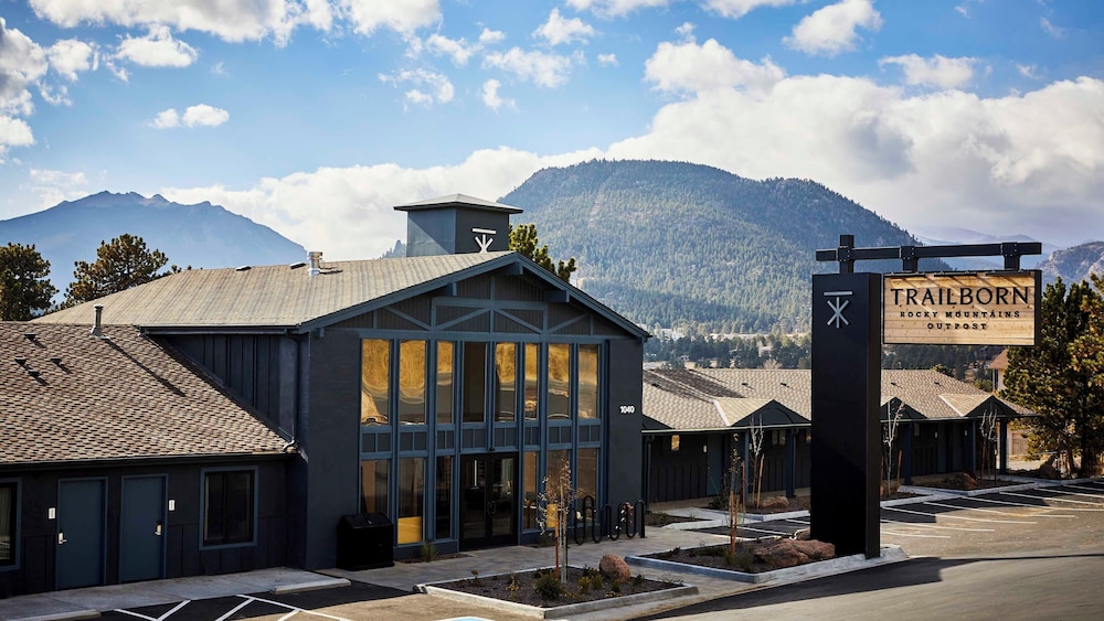 Trailborn Rocky Mountains Outpost - Property Image 20