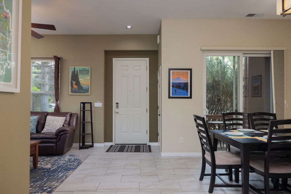 The Old Mill Retreat Sleeps 6!