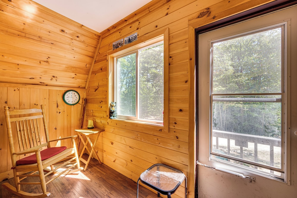 Walk to Beach & Playground: Charming Madison Cabin