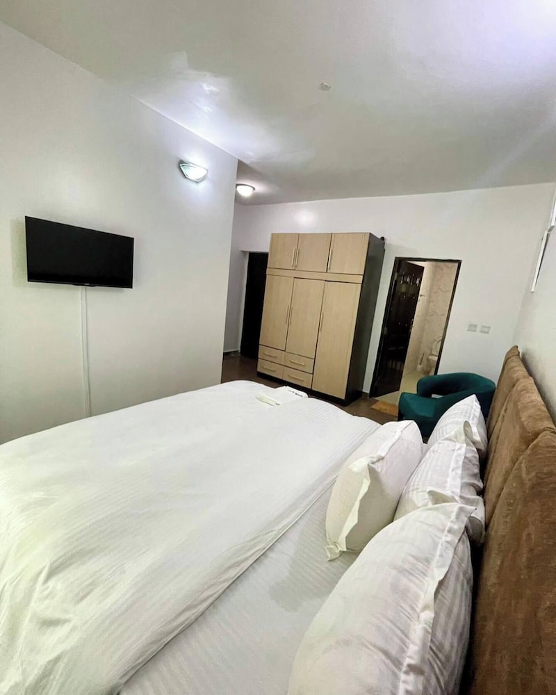 KETON APARTMENT