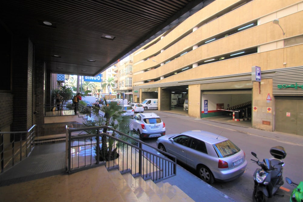 Apt. CasaTuris con vistas a Alicante