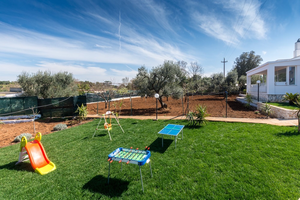 Villa Afrodite en Ostuni — activities & amenities