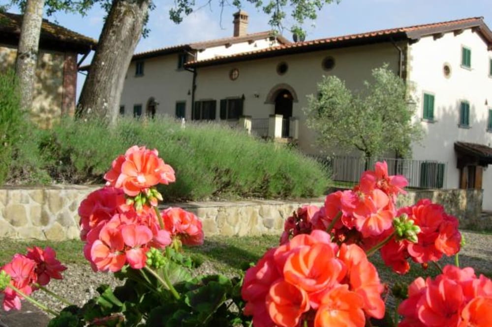 Farmhouse in Tuscany With Pool and Valley Views
