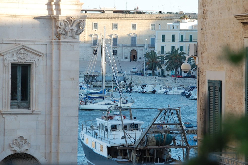 Palazzo Bianchi Domus Holidays