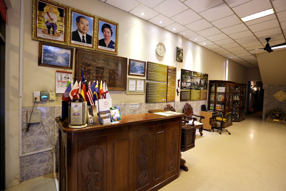Battambang Vacations - Royal Hotel - Property Image 4