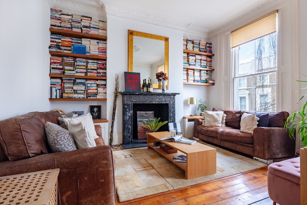 Cozy 2BR Near Notting Hill & Hyde Park