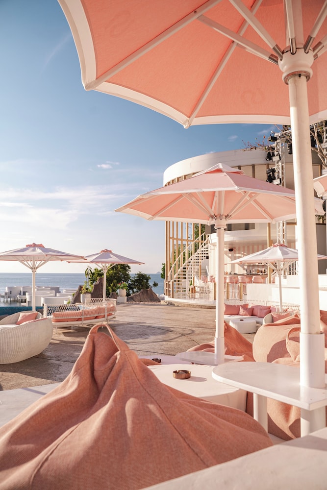 69 Resort & Beach Club by Loccal Collection, Labuan Bajo