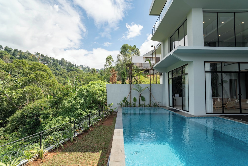 Kireina Mori Villa 6BR with heated pool