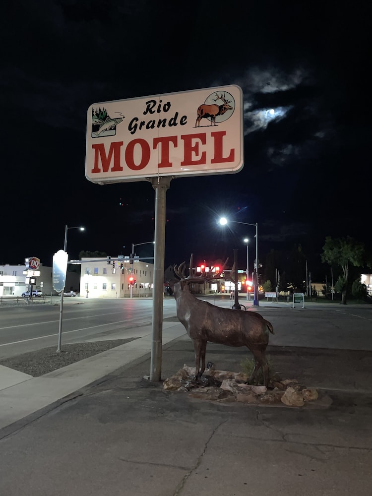 Rio Grande Motel - Property Image 2
