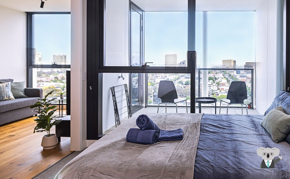 Kozyguru | South Melbourne | Prefert Good View Apt