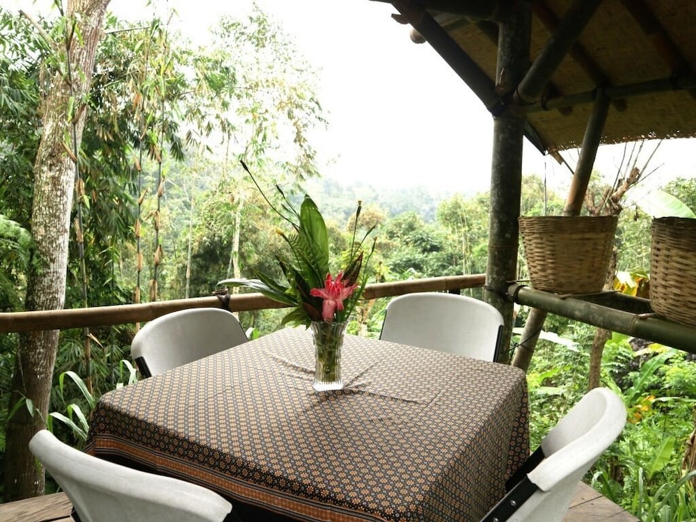 Sang Giri Mountain Tent Resort