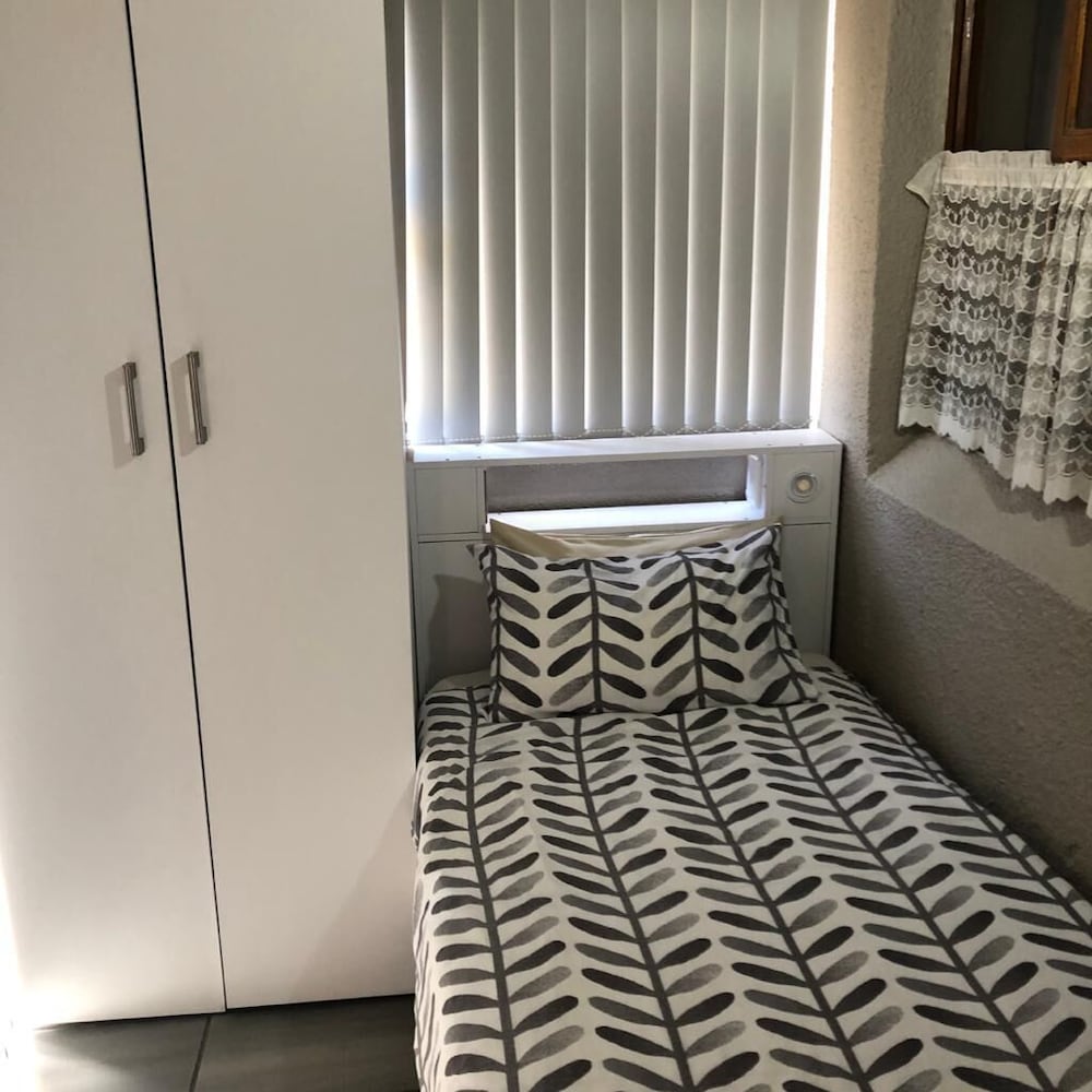Amies Self-catering Apartments
