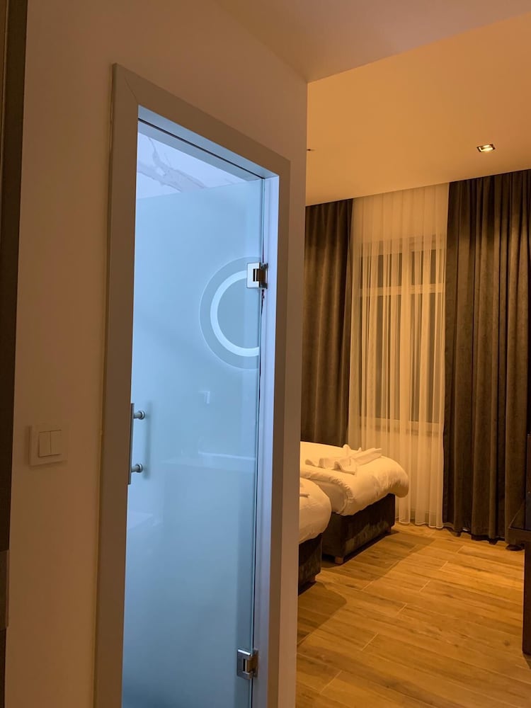 Ferah Hotel - Property Image 3