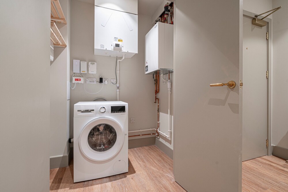 Stylish North London Apartment