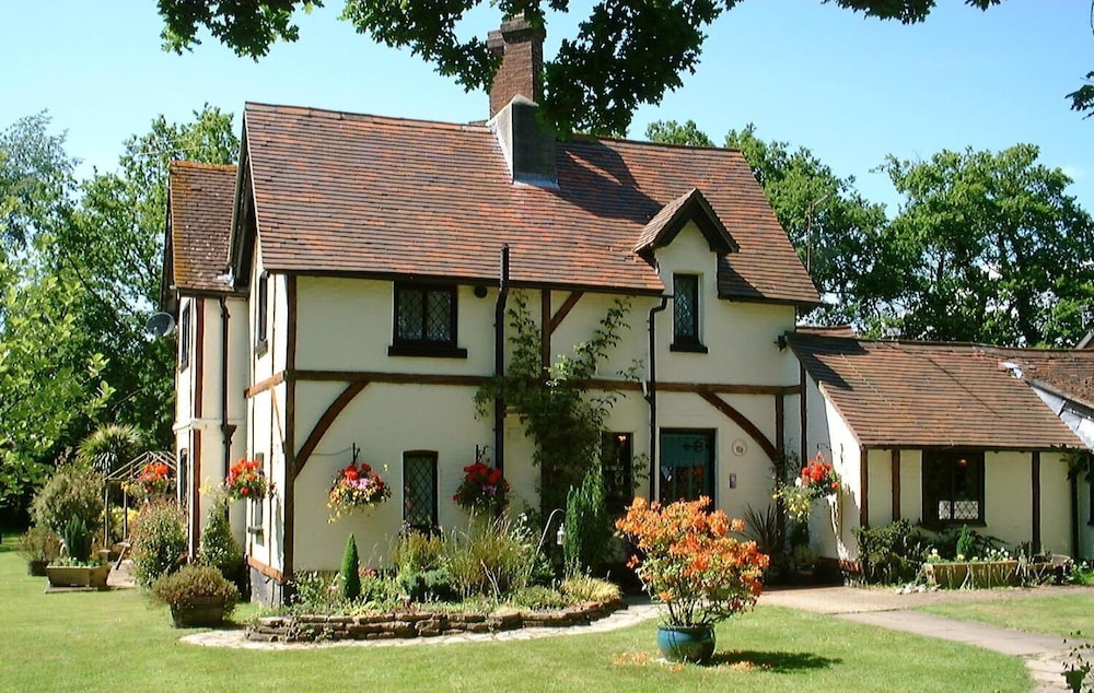 Dale Farm House