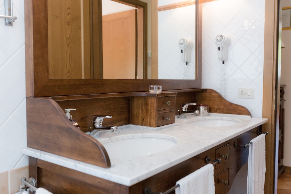 Borgo Caiano Country Inn