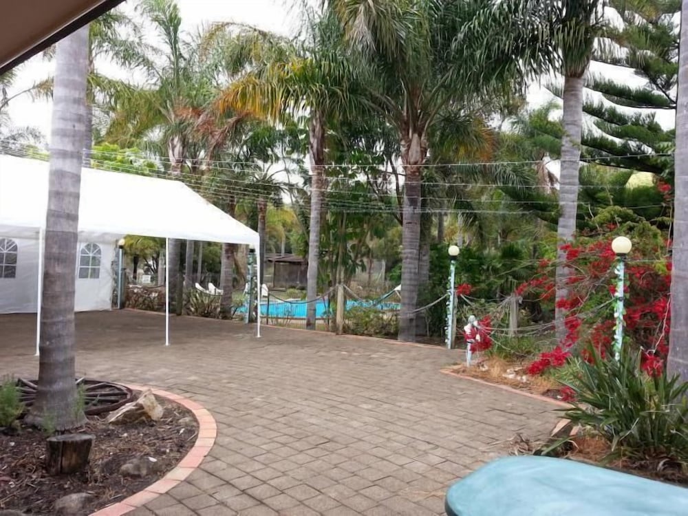Diamond Beach Resort