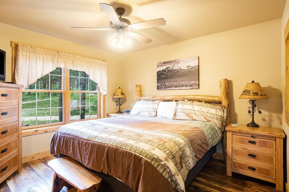 Solitude Condos - Estes Park CO