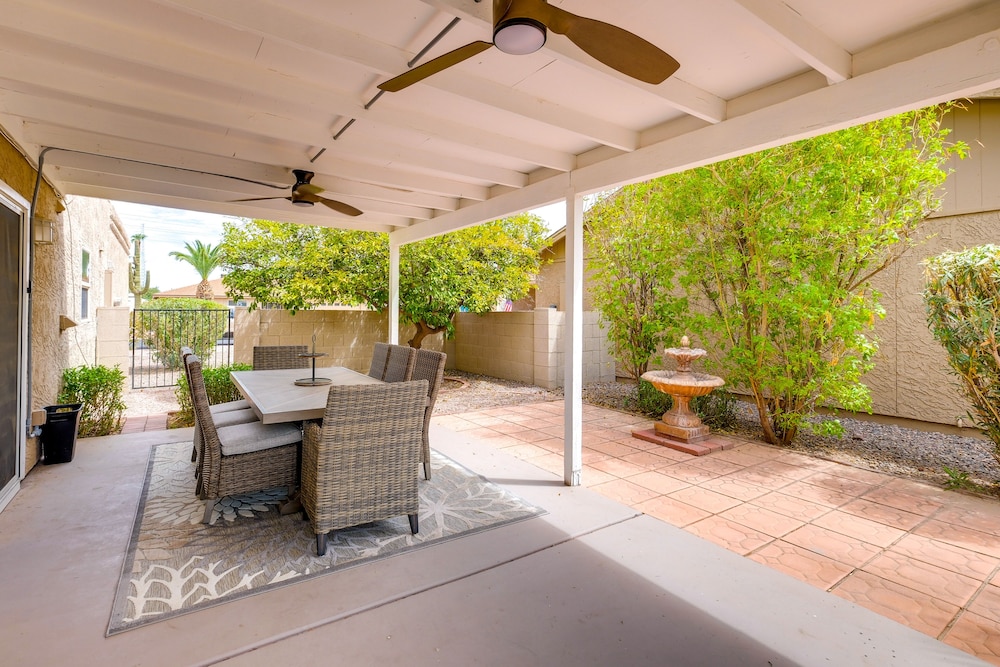 Perfect for Families: Spacious Sun Lakes Home! view 4
