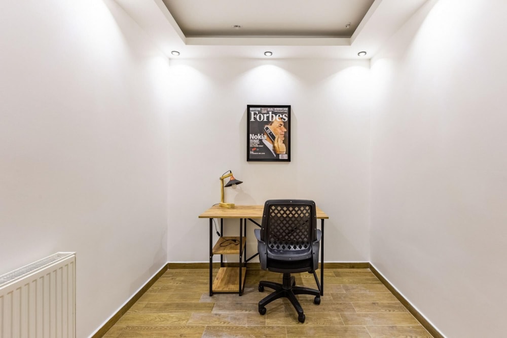 Phenomenal Duplex Flat Near Nisantasi in Besiktas