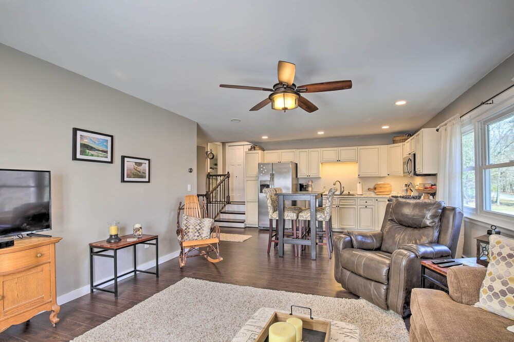 Stylish Pine Plains Home Near Parks Hiking! - Property Image 16
