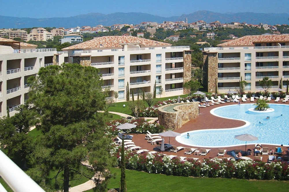 Residence Salina Bay, Porto Vecchio, Apartment Garden Side