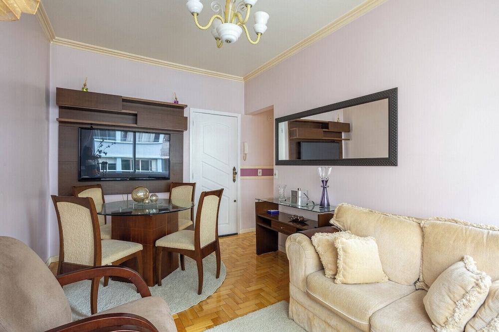 Apartamento c 2 Quartos no Centro Hist Rico