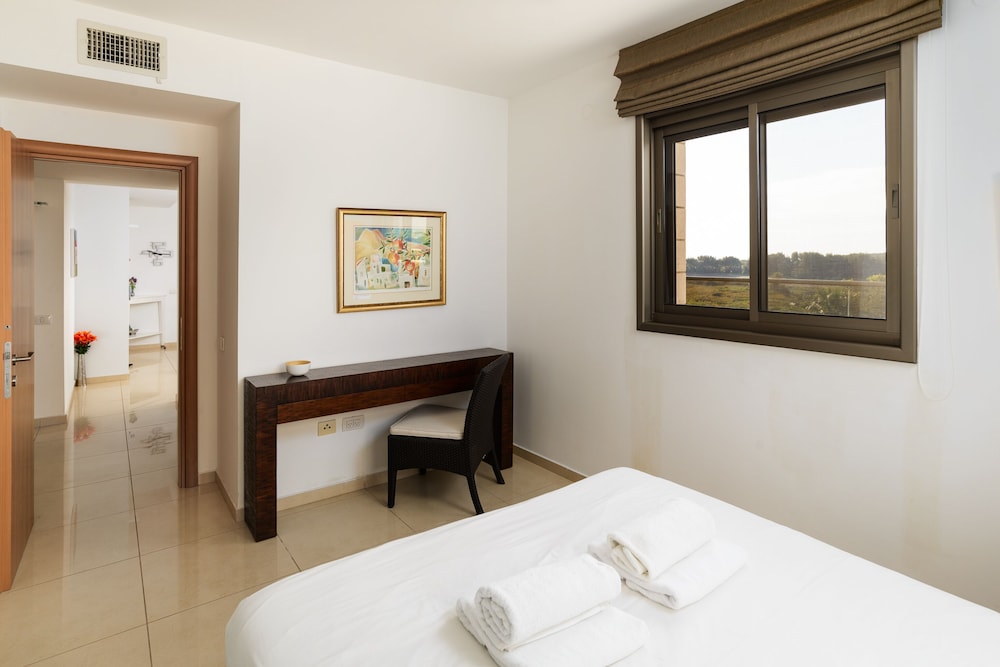 Comfort with Terrace over the Hills by FeelHome view 5