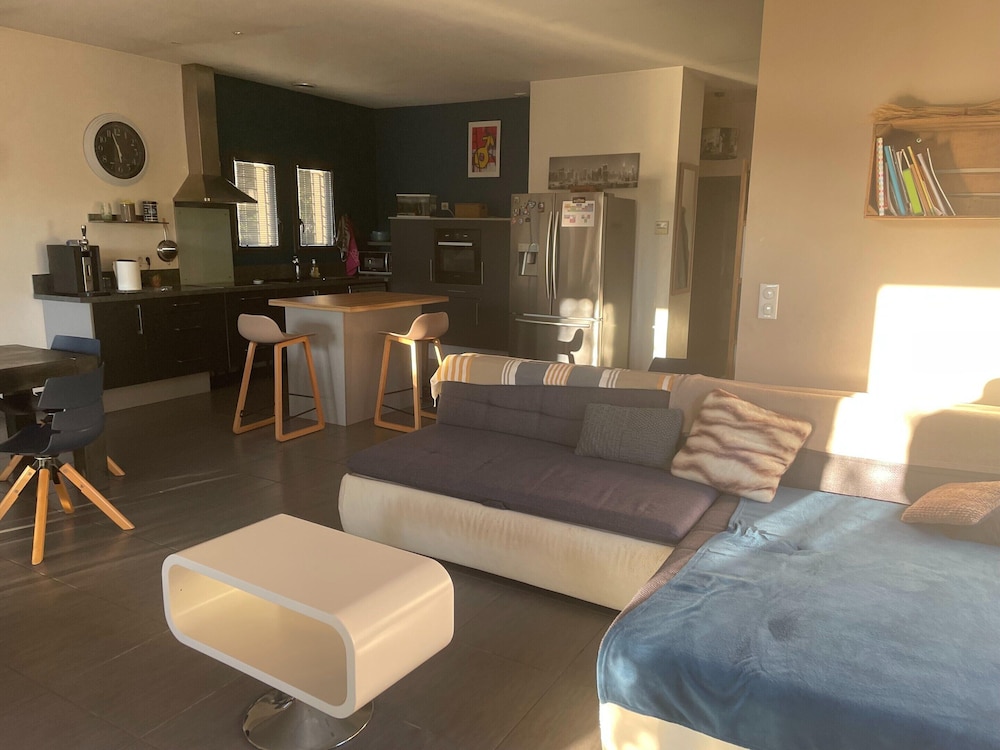 Villa in Vaison Near Roman Ruins & Pool