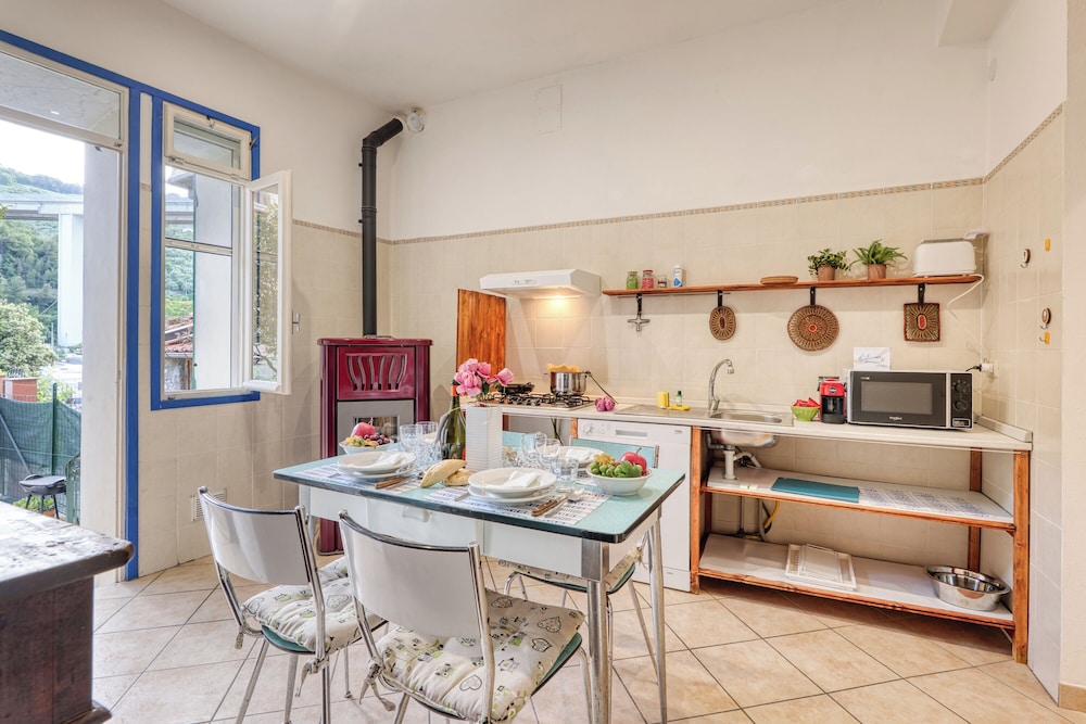 Casa Oneglia vicino stazione Imperia