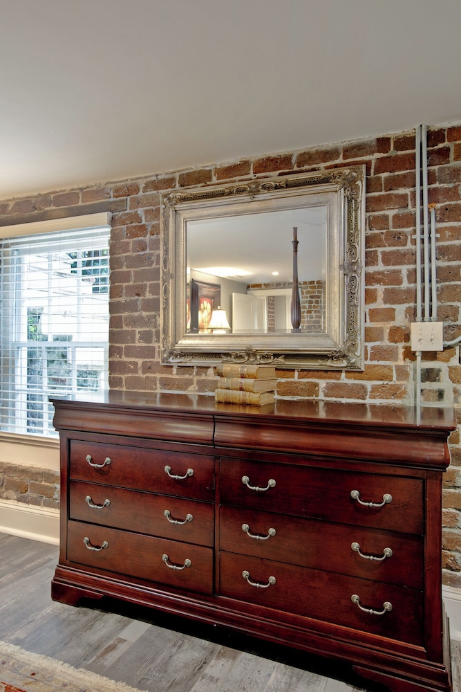 Sophisticated Historic Remodeled 9 BR