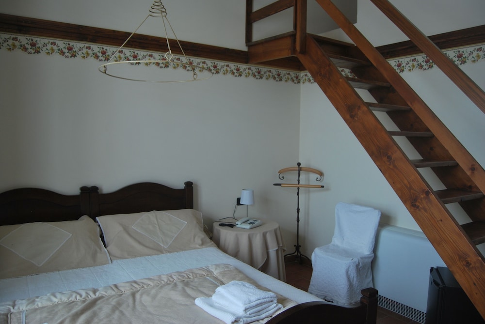 Agriturismo Borgo Santa Rosa