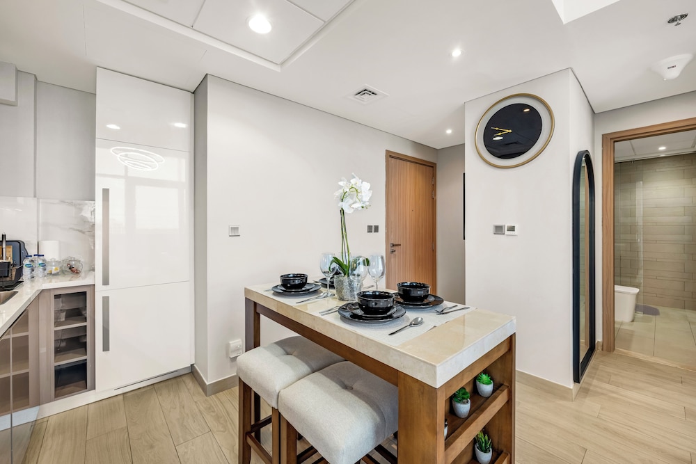 Luxury Apartments in Meydan