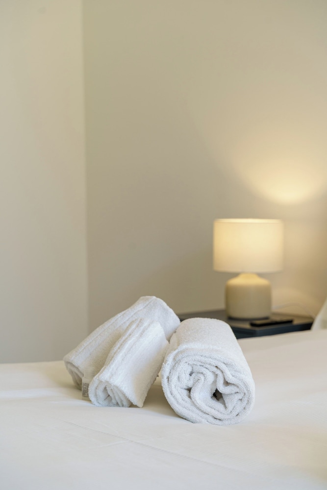 KleoSuites