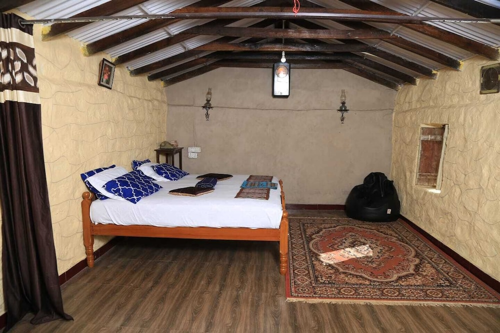 Wild and Free Farm Stay