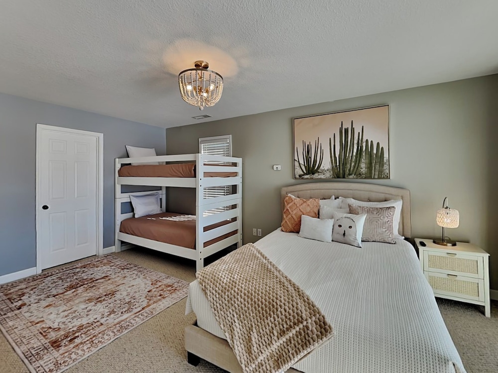 Dacha Verde by Taylor Made Deep Creek