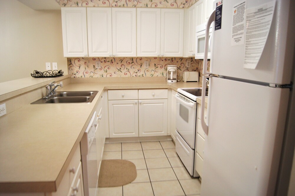 Sunrise Pointe 4F by RedAwning