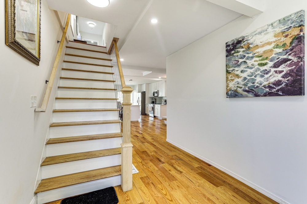 Pet-friendly Home w/ Spacious Yard in Avon!