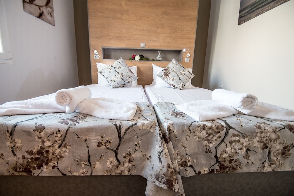 Mare Civitas Apartments